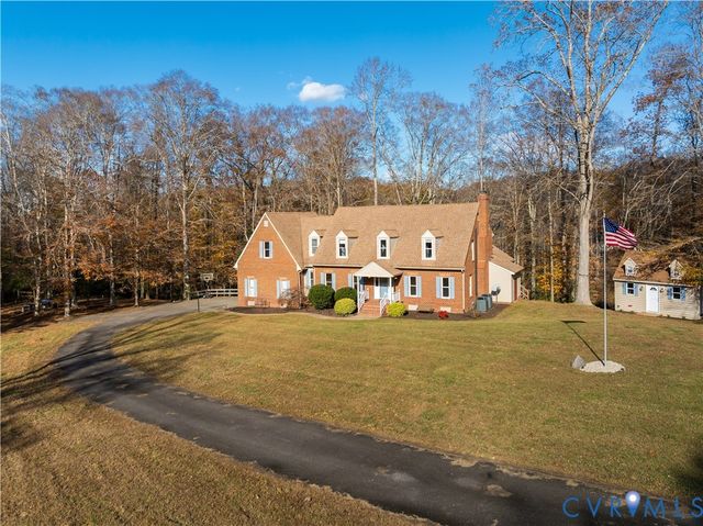 7493 Hidden Lake Cir, Mechanicsville, VA 23111