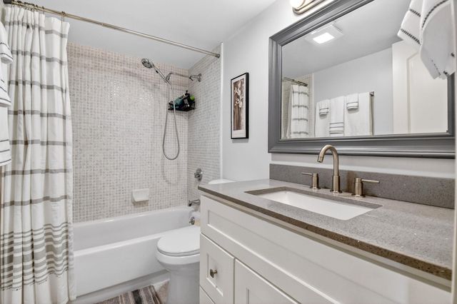 4832 Esedra Court 103, Greenacres, FL 33467