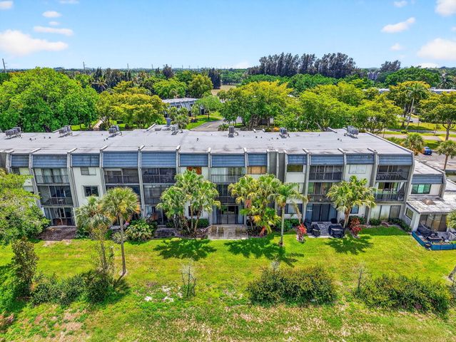 4832 Esedra Court 103, Greenacres, FL 33467