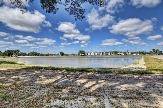 4832 Esedra Court 103, Greenacres, FL 33467