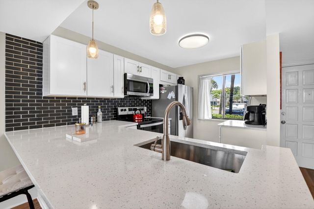 4832 Esedra Court 103, Greenacres, FL 33467