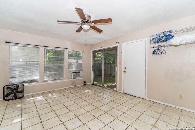 538 W ELSMERE PL, San Antonio, TX 78212
