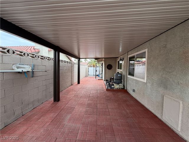 5162 Winston Street, Las Vegas, NV 89103