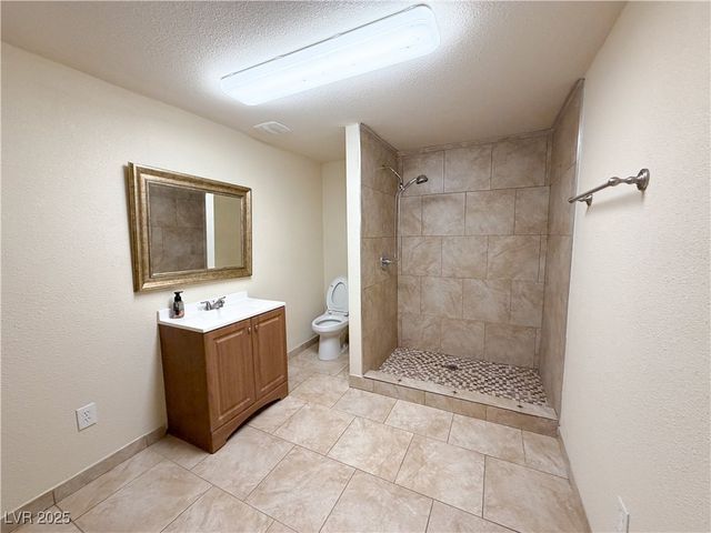 5162 Winston Street, Las Vegas, NV 89103