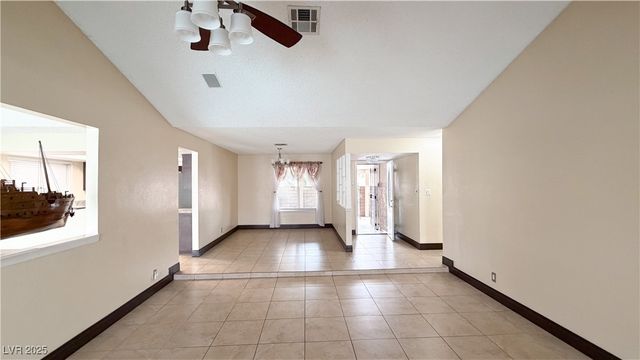 5162 Winston Street, Las Vegas, NV 89103