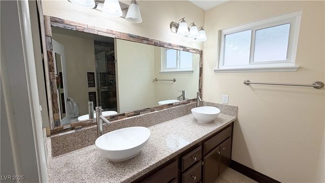 5162 Winston Street, Las Vegas, NV 89103