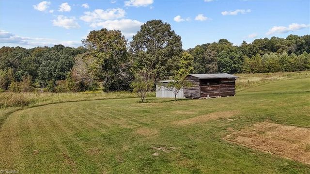 2385 Clacie Lane, Liberty, NC 27298