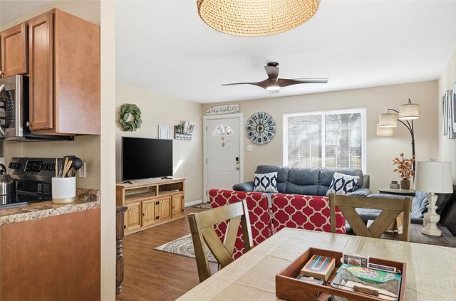 1200 N 5th Street, Waco, TX 76707