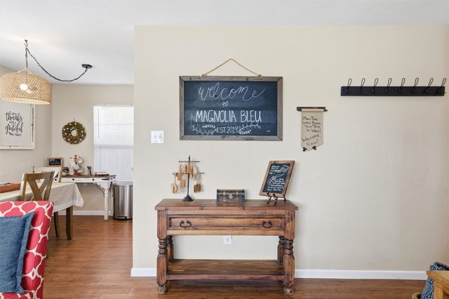 1200 N 5th Street, Waco, TX 76707