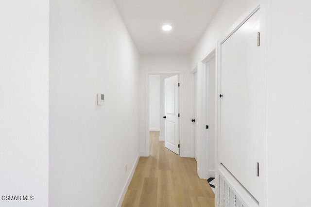 2958 West Boulevard, Los Angeles, CA 90016