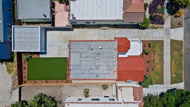 2958 West Boulevard, Los Angeles, CA 90016