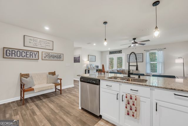 135 Catalpa Road, Milner, GA 30257