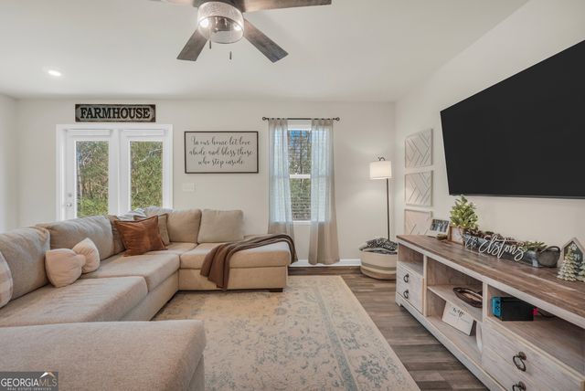 135 Catalpa Road, Milner, GA 30257