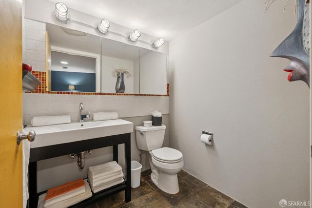 18 Lansing Street 302, San Francisco, CA 94117