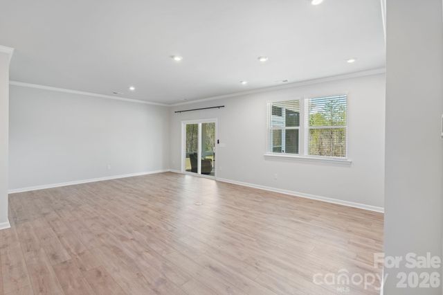 948 Exeter Drive, Sherrills Ford, NC 28673