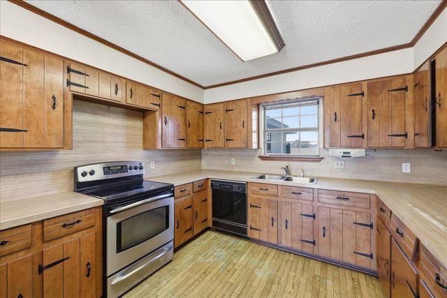 1065 Fm 1078, Orange, TX 77632