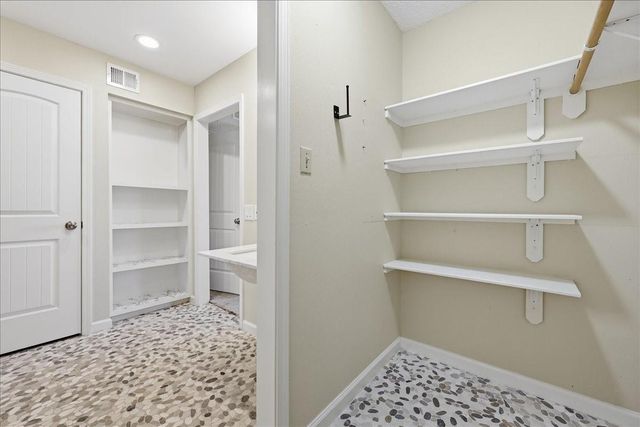 1065 Fm 1078, Orange, TX 77632