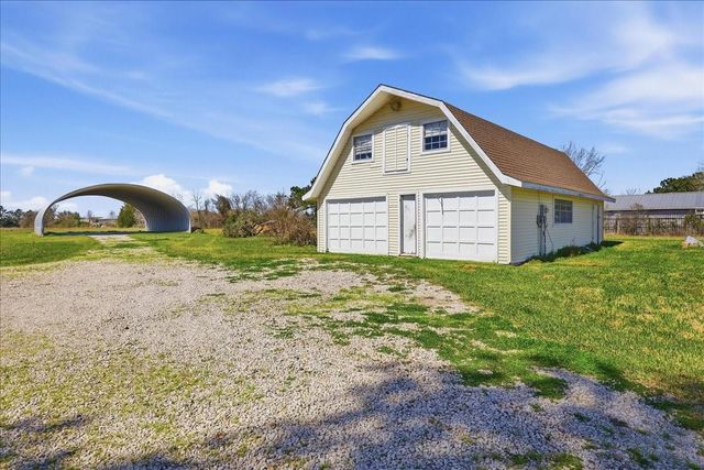 1065 Fm 1078, Orange, TX 77632