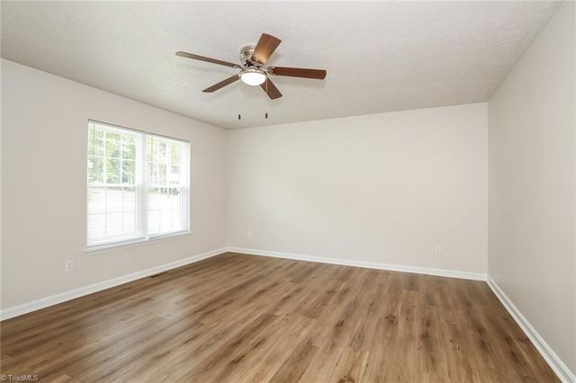 821 Dogwood Circle, High Point, NC 27260