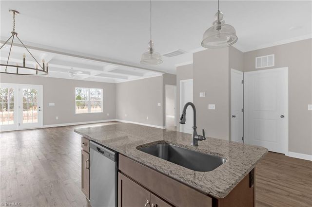 504 Beeson Court, Clemmons, NC 27012