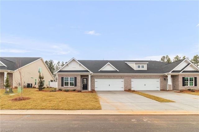 504 Beeson Court, Clemmons, NC 27012