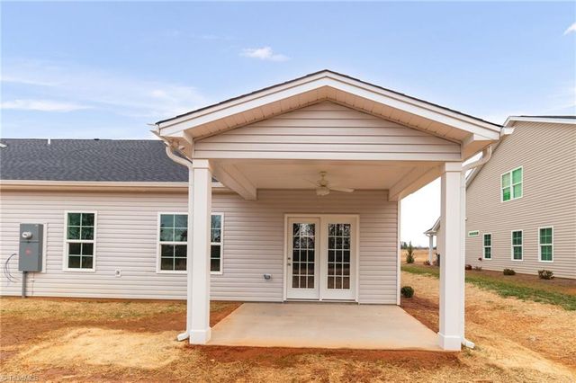 504 Beeson Court, Clemmons, NC 27012