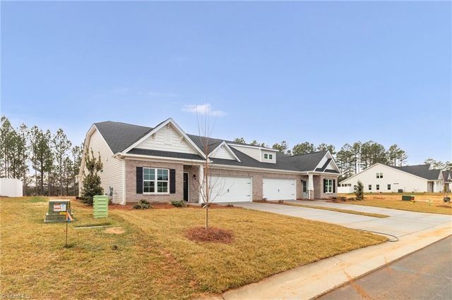 504 Beeson Court, Clemmons, NC 27012