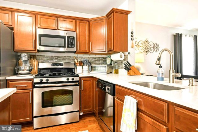 131 W MONROE AVE W, Magnolia, NJ 08049