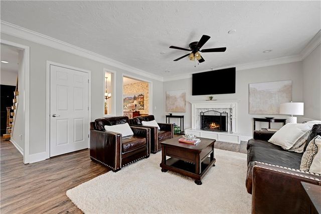 12909 Reeder Street, Overland Park, KS 66213