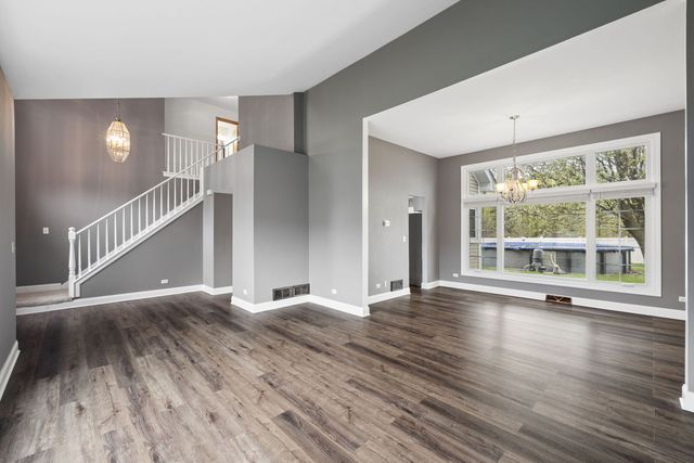 740 Countryside Drive, Bolingbrook, IL 60490