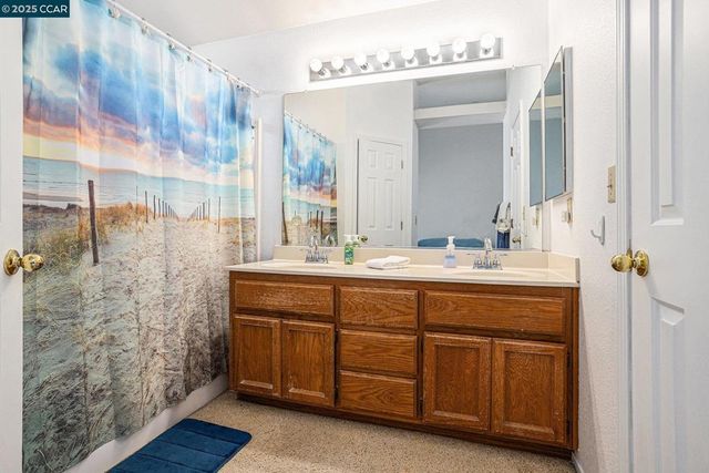 580 Hacienda Drive, Oakley, CA 94561