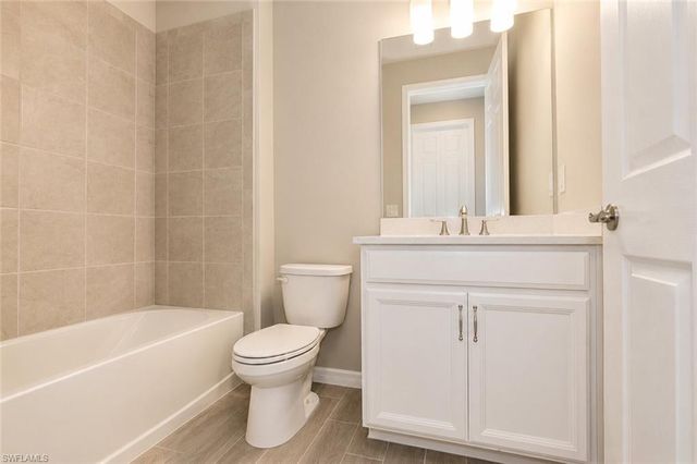 1248 Enbrook LOOP, Naples, FL 34114