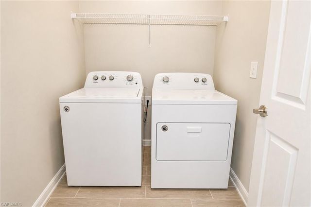 1248 Enbrook LOOP, Naples, FL 34114