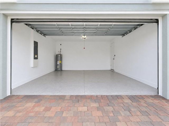 1248 Enbrook LOOP, Naples, FL 34114