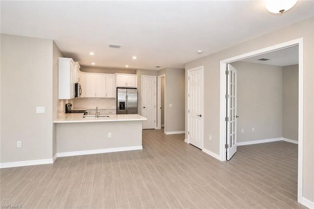 1248 Enbrook LOOP, Naples, FL 34114