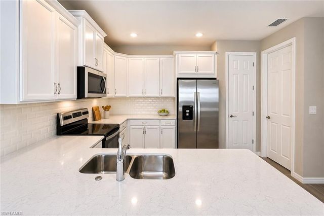 1248 Enbrook LOOP, Naples, FL 34114