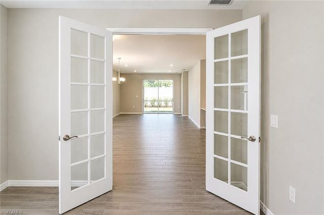1248 Enbrook LOOP, Naples, FL 34114