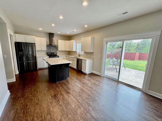 668 N Meadowlark Lane, Bloomington, IN 47408