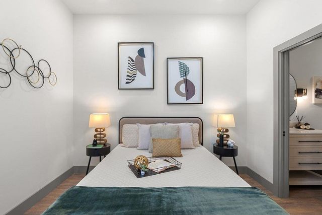 2450 Wickersham LN 2012, Austin, TX 78741