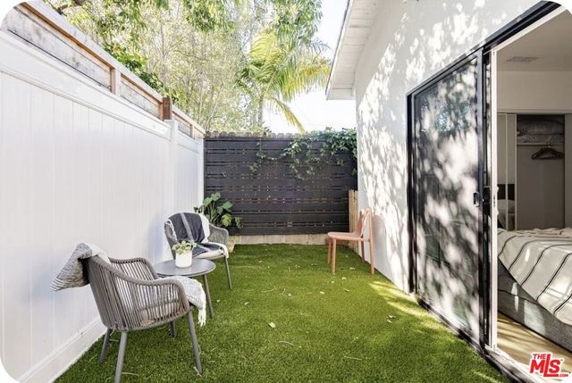 12812 W Greene Avenue, Los Angeles, CA 90066