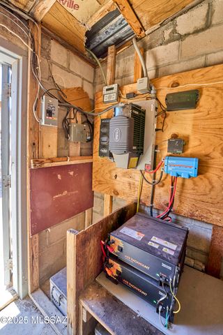 2711 S Bear Mountain Road, Portal, AZ 85632