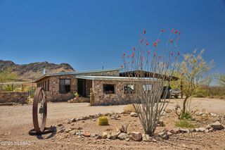 2711 S Bear Mountain Road, Portal, AZ 85632
