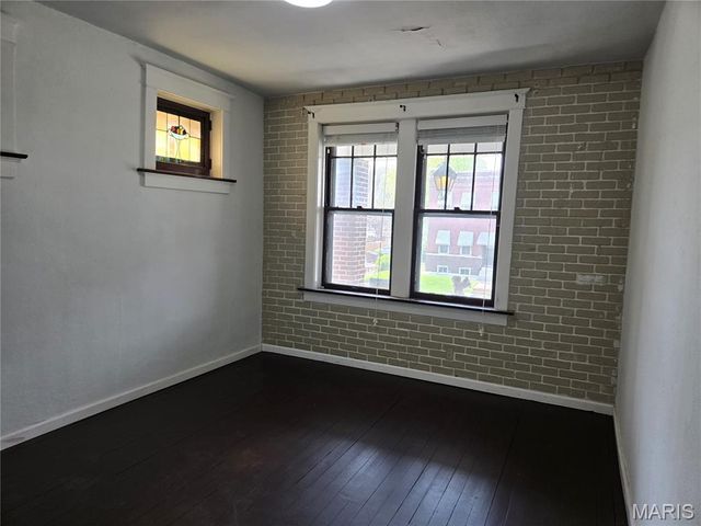 4338 Oregon Avenue, St Louis, MO 63111