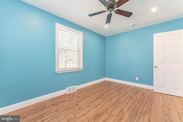 54 FAIRVIEW AVE, Clifton Heights, PA 19018