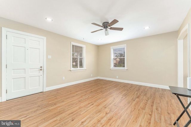 54 FAIRVIEW AVE, Clifton Heights, PA 19018