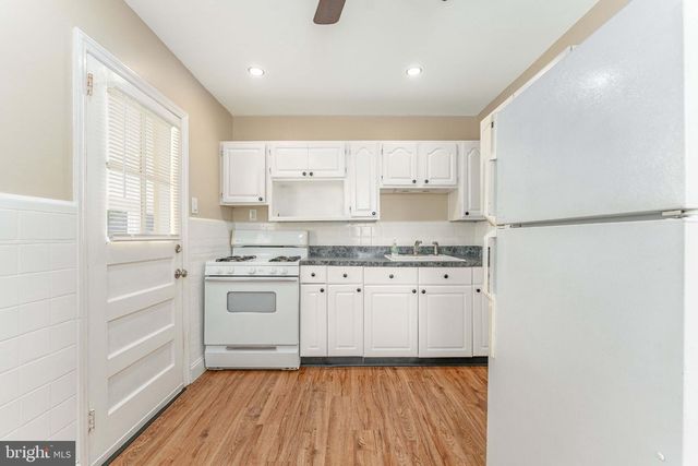 54 FAIRVIEW AVE, Clifton Heights, PA 19018