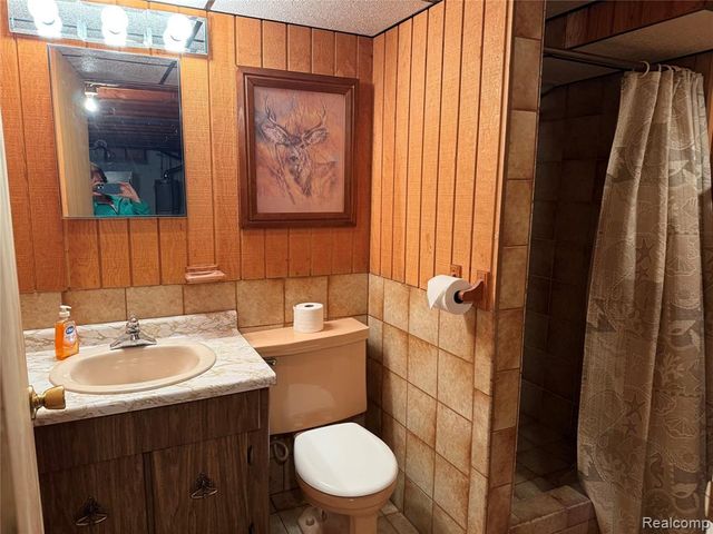15258 Travis Street, Southgate, MI 48195