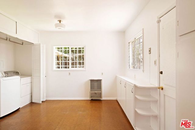 938 S Plymouth Boulevard, Los Angeles, CA 90019