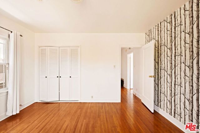 938 S Plymouth Boulevard, Los Angeles, CA 90019