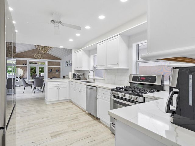 411 Poinciana Drive, Fort Lauderdale, FL 33301